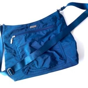 Baggallini Cross Body Nylon Bag
